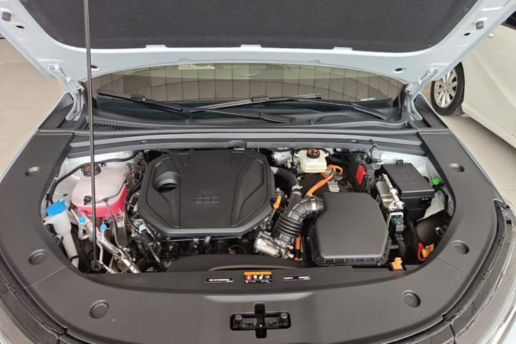 Used Geely Galaxy A7 2025 Model EM-i 70km Exploration Edition Engine Bay