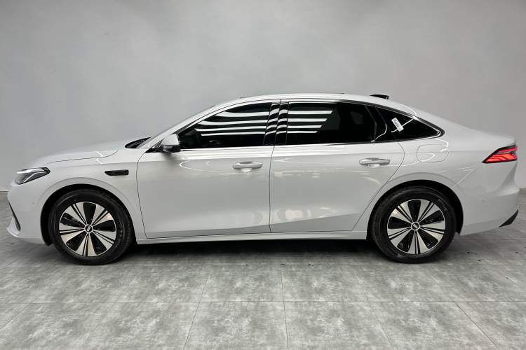 Used Geely Galaxy A7 2025 Model EM-i 150km Exploration+ Edition Exterior 2