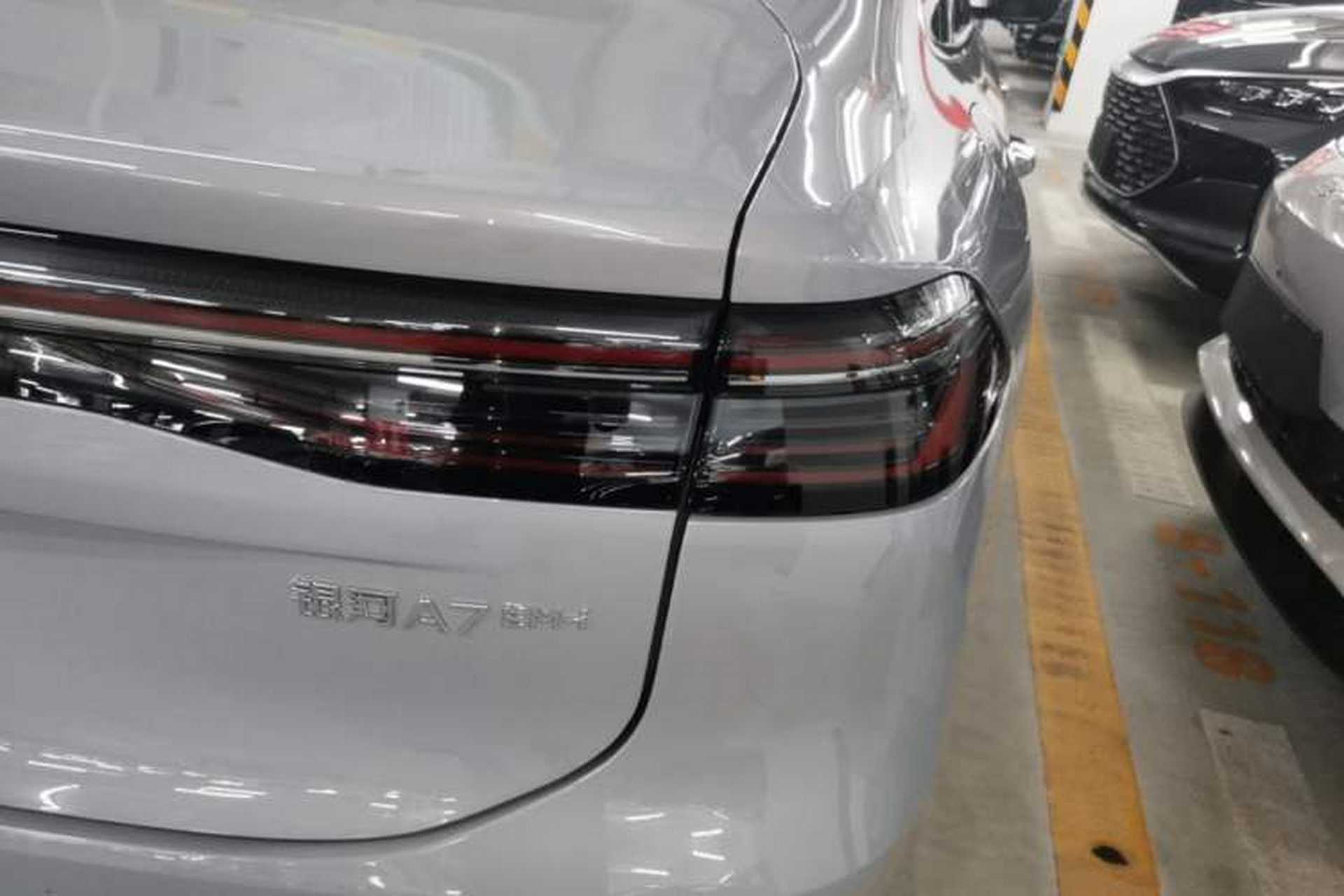 Used Geely Galaxy A7 2025 Model EM-i 150km Exploration+ Edition Exterior 3