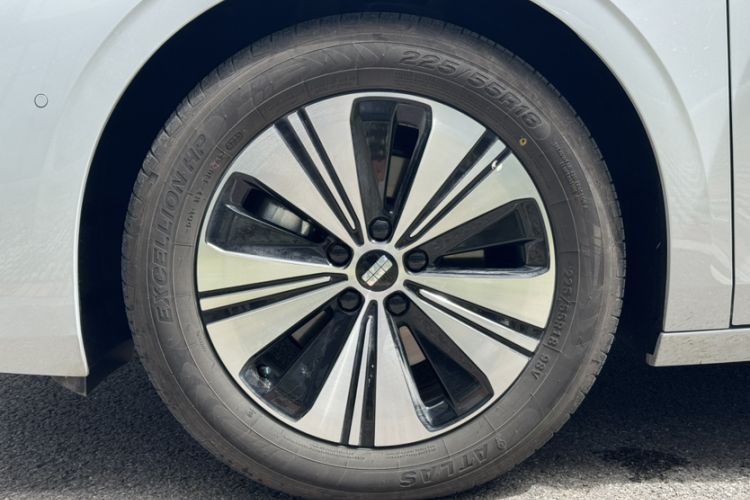 Used Geely Galaxy A7 2025 Model EM-i 150km Exploration+ Edition Exterior 7