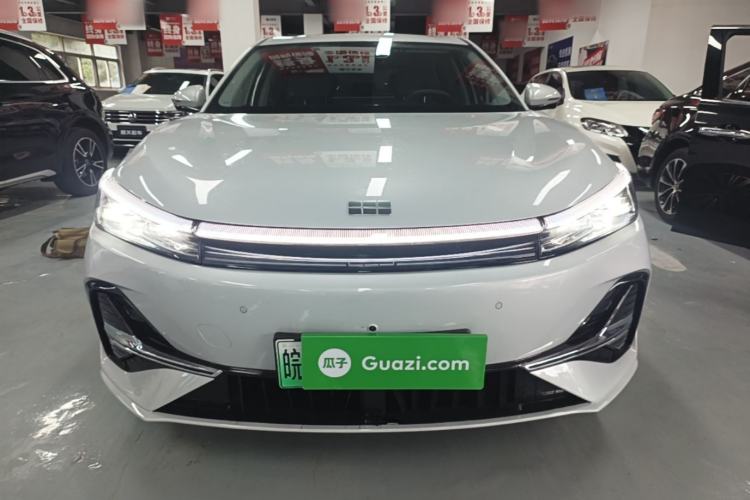 Used Geely Galaxy A7 2025 Model EM-i 150km Starship Edition Front