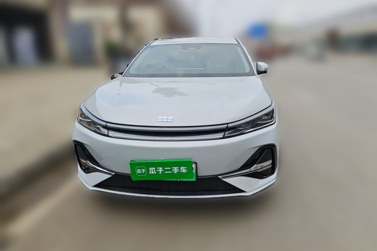 Used Geely Galaxy A7 2025 Model EM-i 70km Luxury Edition Front
