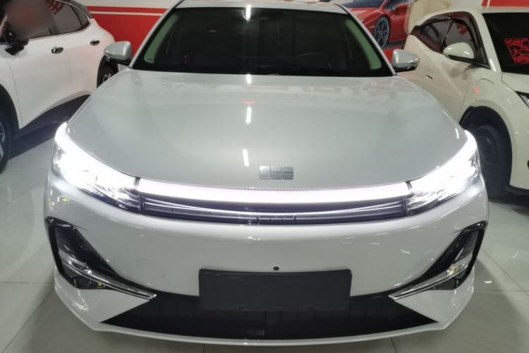 Used Geely Galaxy A7 2025 Model EM-i 150km Prestige Edition Front
