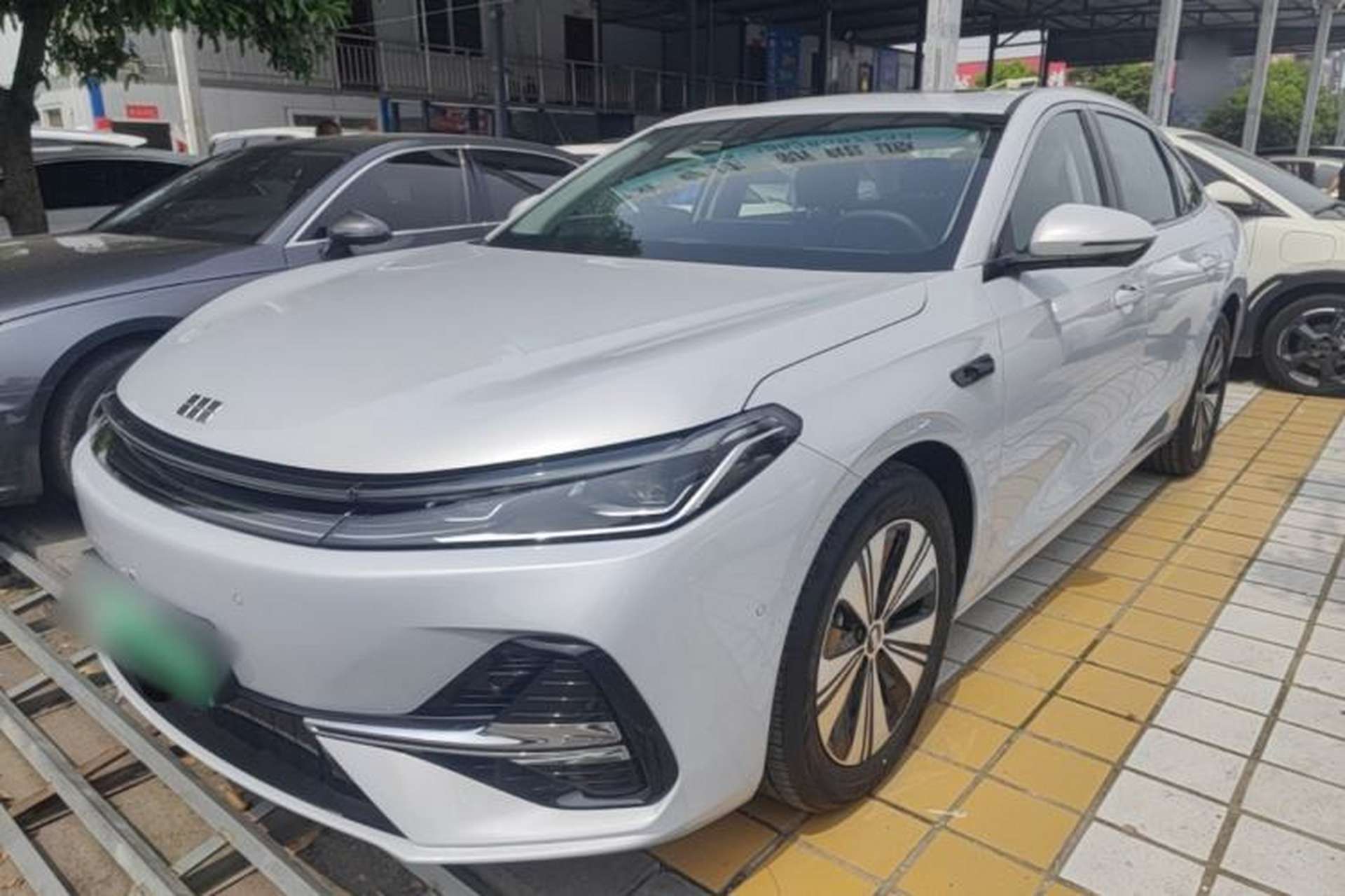 Used Geely Galaxy A7 2025 Model EM-i 150km Exploration+ Edition Front Left 45 Deg