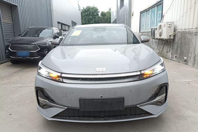 Used Geely Galaxy A7 2025 Model EM-i 70km Launch Edition Front
