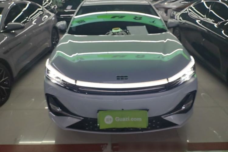 Used Geely Galaxy A7 2025 Model EM-i 70km Luxury Edition Front