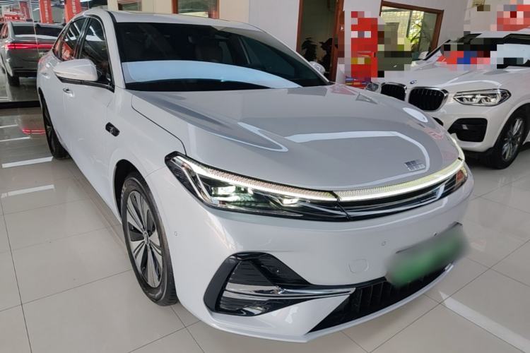 Used Geely Galaxy A7 2025 Model EM-i 150km Exploration+ Edition Front Right 45 Deg