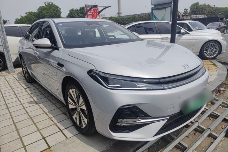 Used Geely Galaxy A7 2025 Model EM-i 150km Exploration+ Edition Front Right 45 Deg