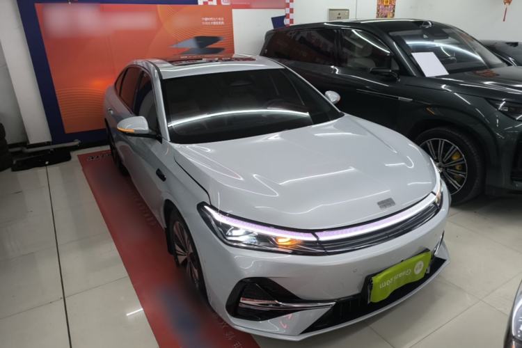 Used Geely Galaxy A7 2025 Model EM-i 150km Exploration+ Edition Front Right 45 Deg