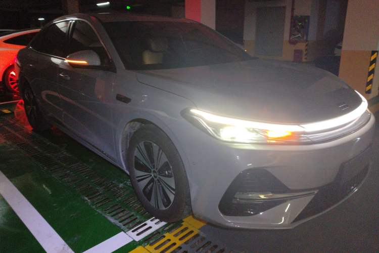 Used Geely Galaxy A7 2025 Model EM-i 150km Exploration+ Edition Front Right 45 Deg