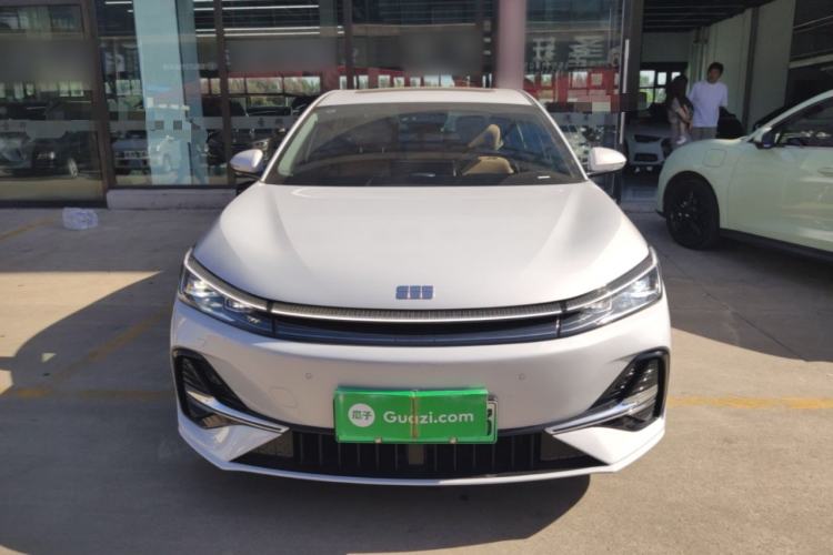 Used Geely Galaxy A7 2025 Model EM-i 150km Starship Edition Front