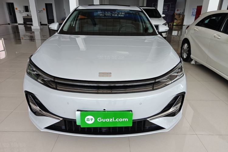 Used Geely Galaxy A7 2025 Model EM-i 70km Exploration Edition Front
