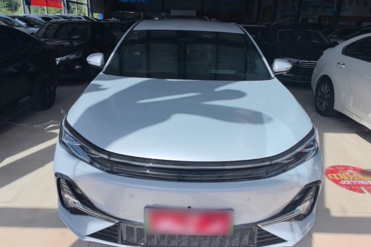 Used Geely Galaxy A7 2025 Model EM-i 70km Exploration Edition Front