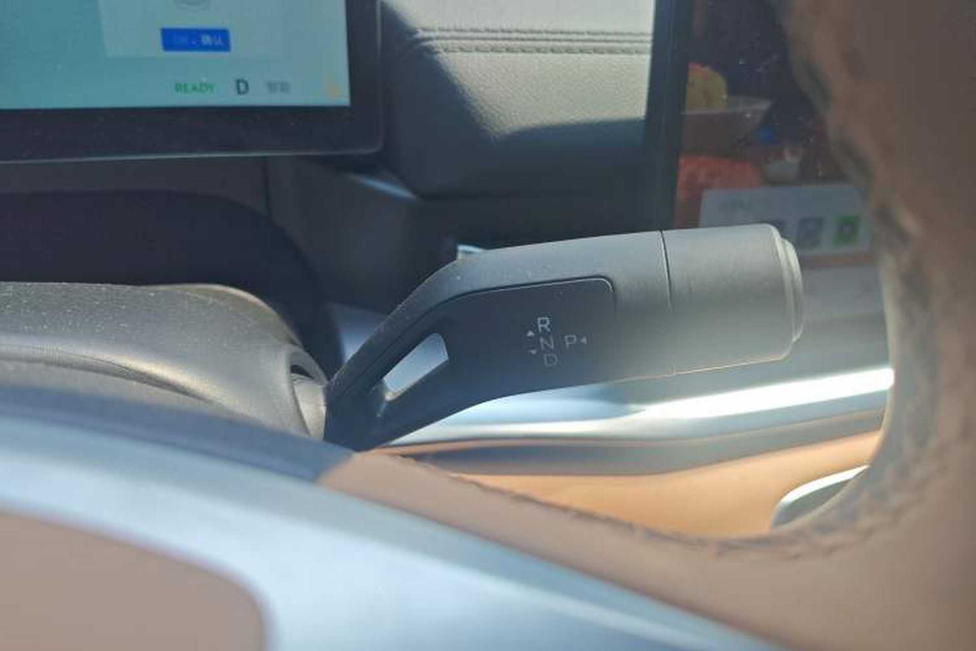 Used Geely Galaxy A7 2025 Model EM-i 70km Luxury Edition Gear Lever