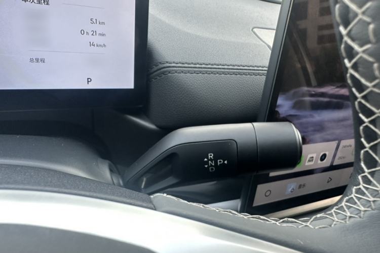 Used Geely Galaxy A7 2025 Model EM-i 150km Exploration+ Edition Gear Lever