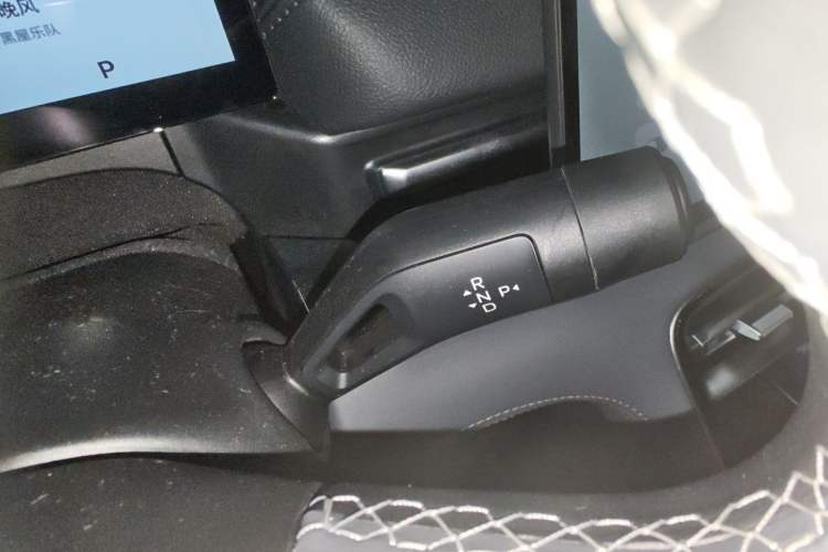 Used Geely Galaxy A7 2025 Model EM-i 150km Exploration+ Edition Gear Lever