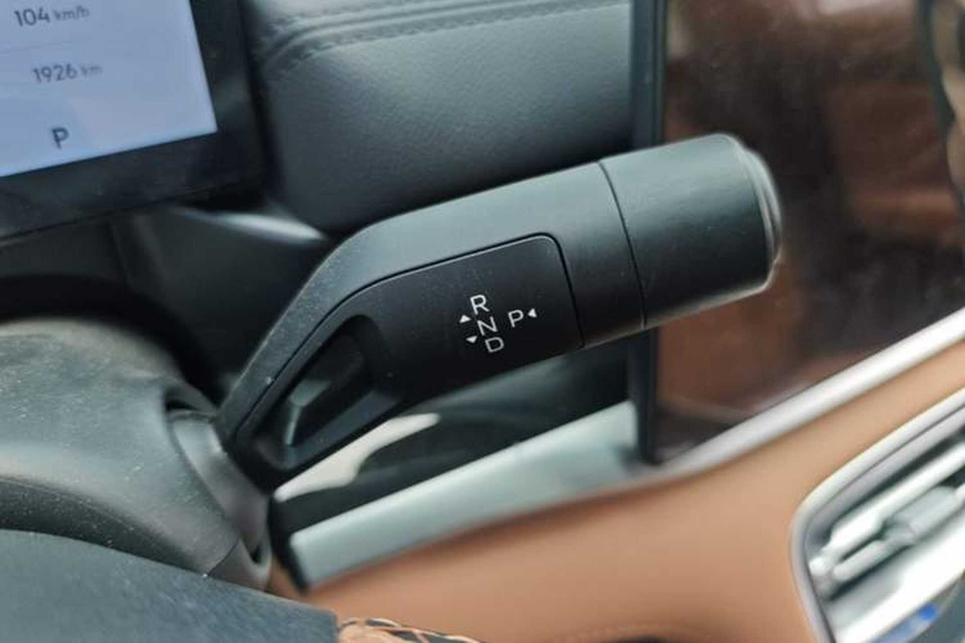 Used Geely Galaxy A7 2025 Model EM-i 150km Starship Edition Gear Lever