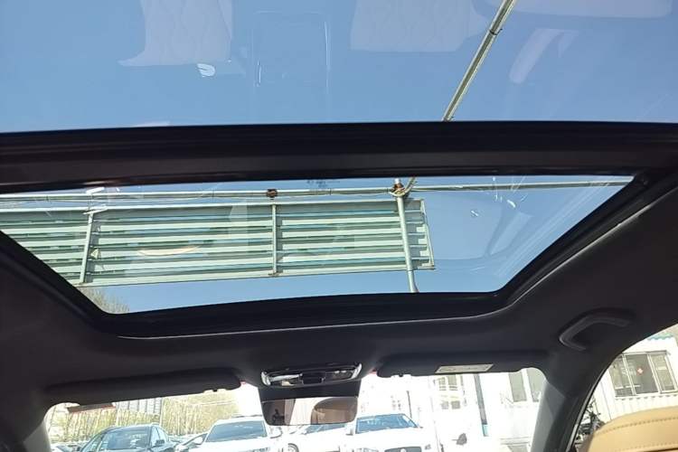 Used Geely Galaxy A7 2025 Model EM-i 150km Exploration+ Edition Headliner