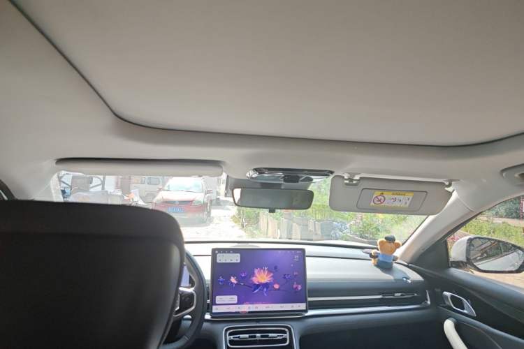 Used Geely Galaxy A7 2025 Model EM-i 70km Exploration Edition Headliner