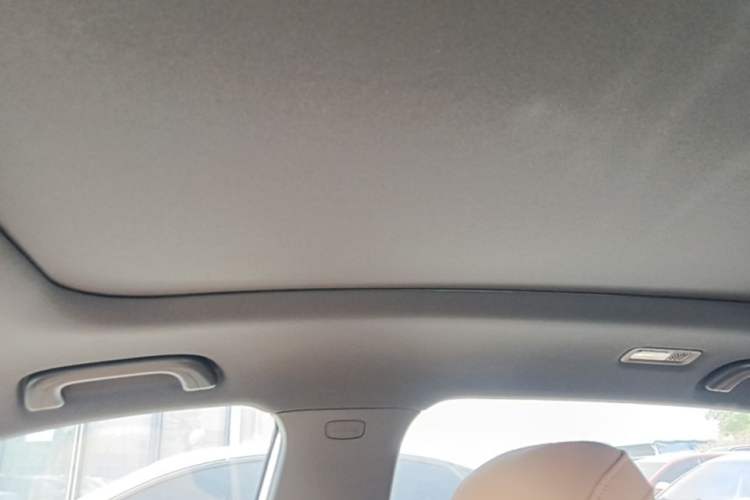Used Geely Galaxy A7 2025 Model EM-i 150km Starship Edition Headliner