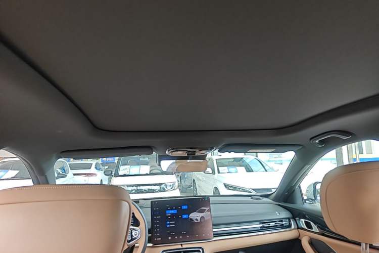 Used Geely Galaxy A7 2025 Model EM-i 150km Starship Edition Headliner
