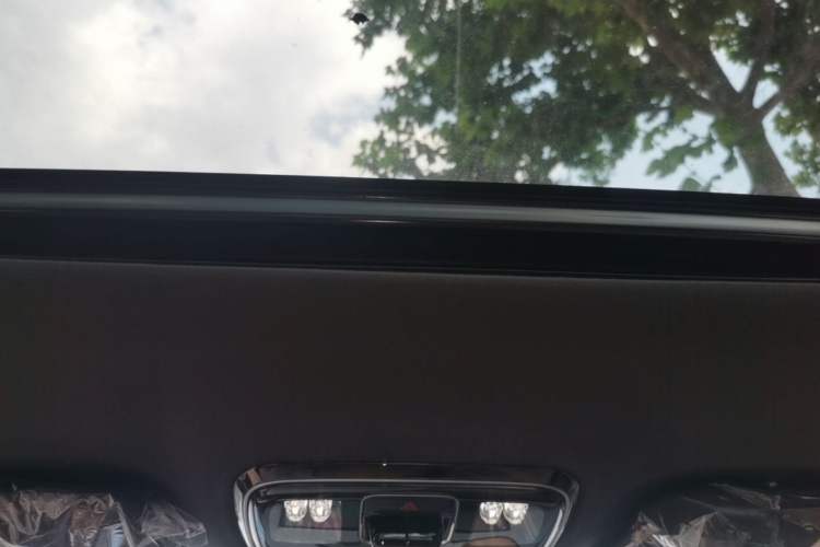 Used Geely Galaxy A7 2025 Model EM-i 150km Prestige Edition Headliner