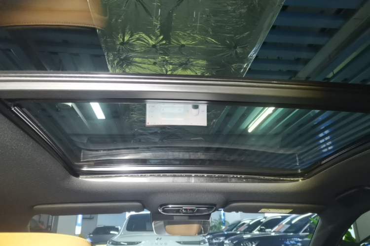 Used Geely Galaxy A7 2025 Model EM-i 150km Starship Edition Headliner