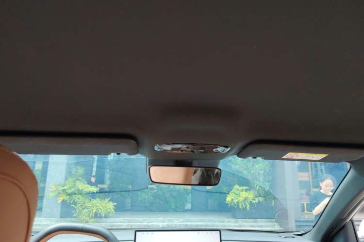 Used Geely Galaxy A7 2025 Model EM-i 70km Launch Edition Headliner