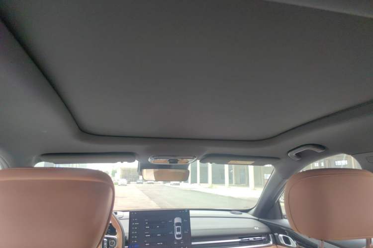 Used Geely Galaxy A7 2025 Model EM-i 150km Starship Edition Headliner
