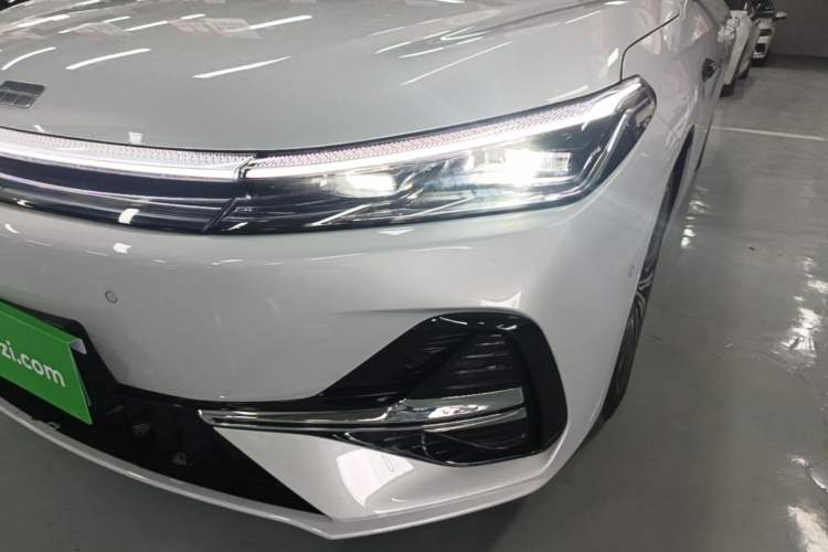 Used Geely Galaxy A7 2025 Model EM-i 150km Starship Edition Left Front Headlight