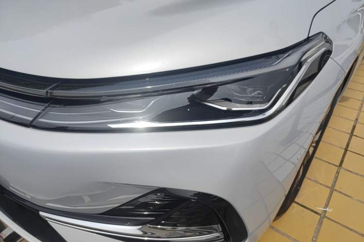 Used Geely Galaxy A7 2025 Model EM-i 150km Exploration+ Edition Left Front Headlight