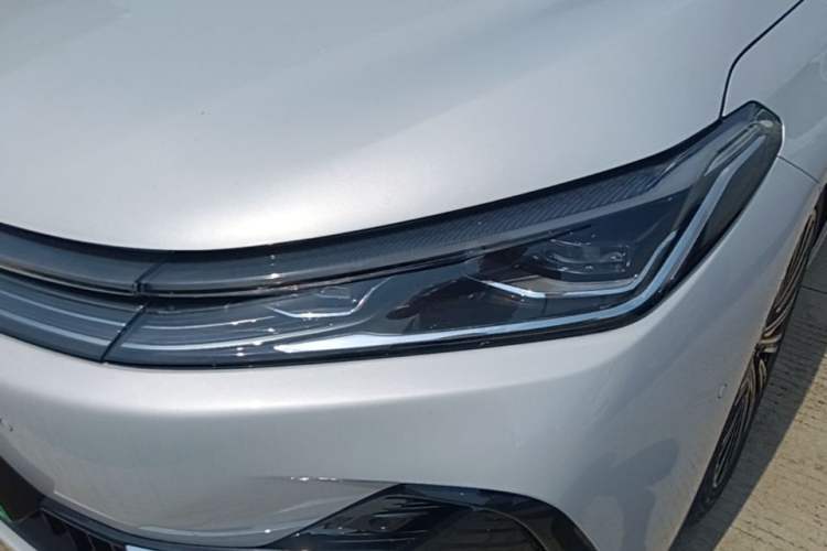 Used Geely Galaxy A7 2025 Model EM-i 150km Starship Edition Left Front Headlight