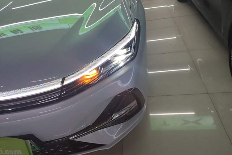 Used Geely Galaxy A7 2025 Model EM-i 70km Luxury Edition Left Front Headlight
