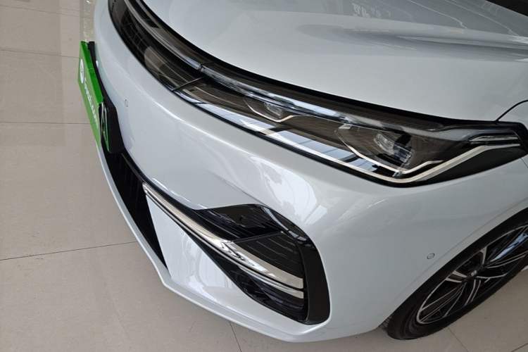 Used Geely Galaxy A7 2025 Model EM-i 70km Exploration Edition Left Front Headlight