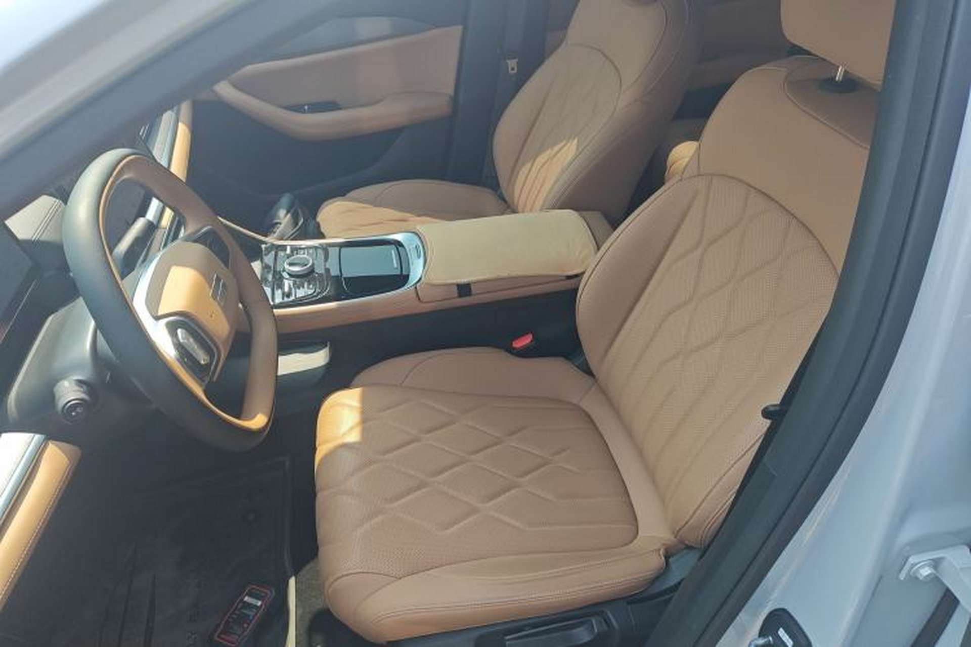 Used Geely Galaxy A7 2025 Model EM-i 70km Luxury Edition Left Front Seat