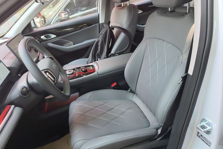 Used Geely Galaxy A7 2025 Model EM-i 150km Starship Edition Left Front Seat