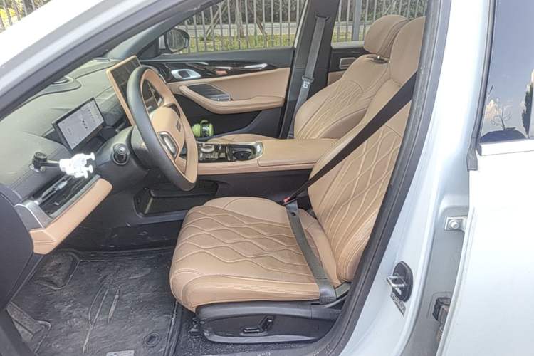 Used Geely Galaxy A7 2025 Model EM-i 150km Exploration+ Edition Left Front Seat