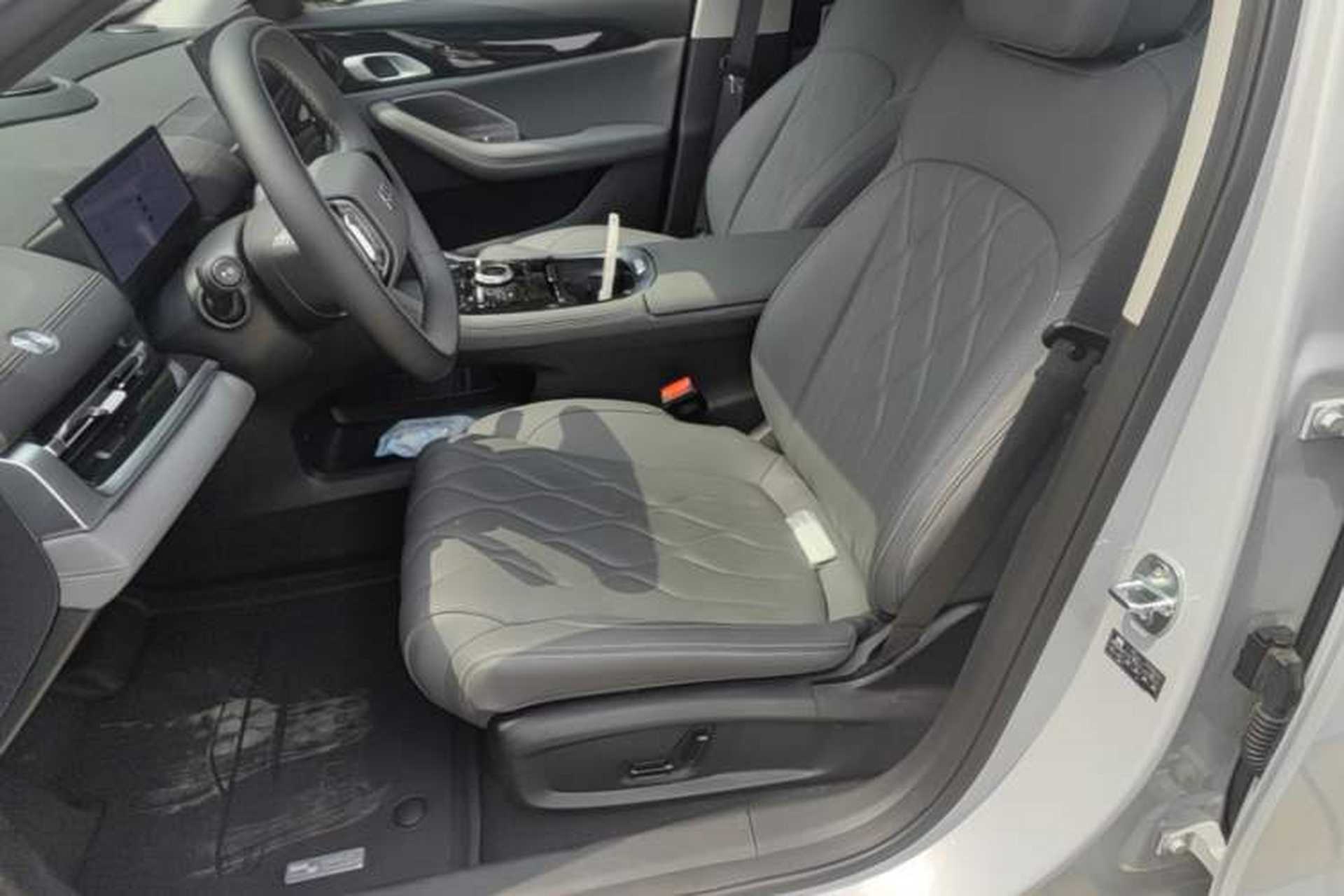 Used Geely Galaxy A7 2025 Model EM-i 150km Exploration+ Edition Left Front Seat