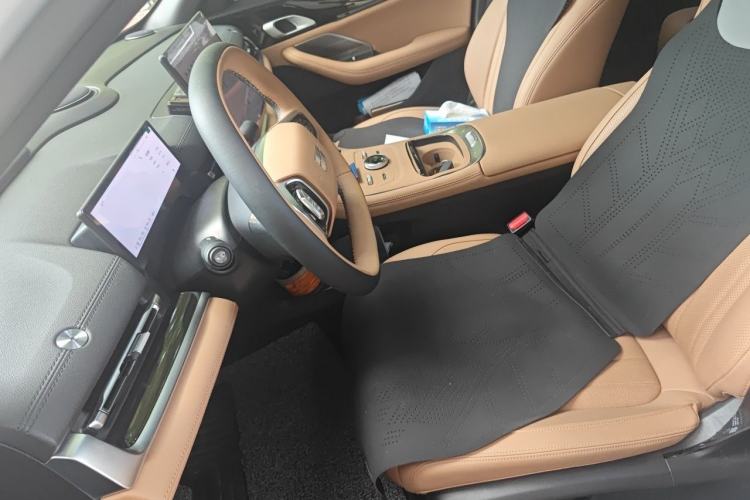 Used Geely Galaxy A7 2025 Model EM-i 150km Exploration+ Edition Left Front Seat