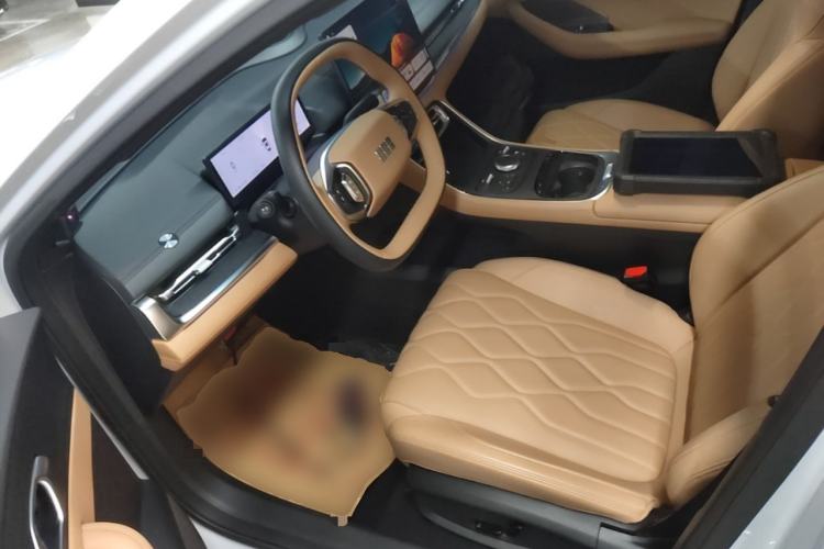 Used Geely Galaxy A7 2025 Model EM-i 150km Starship Edition Left Front Seat