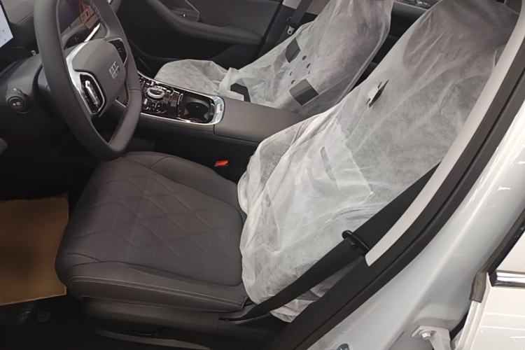 Used Geely Galaxy A7 2025 Model EM-i 150km Exploration+ Edition Left Front Seat