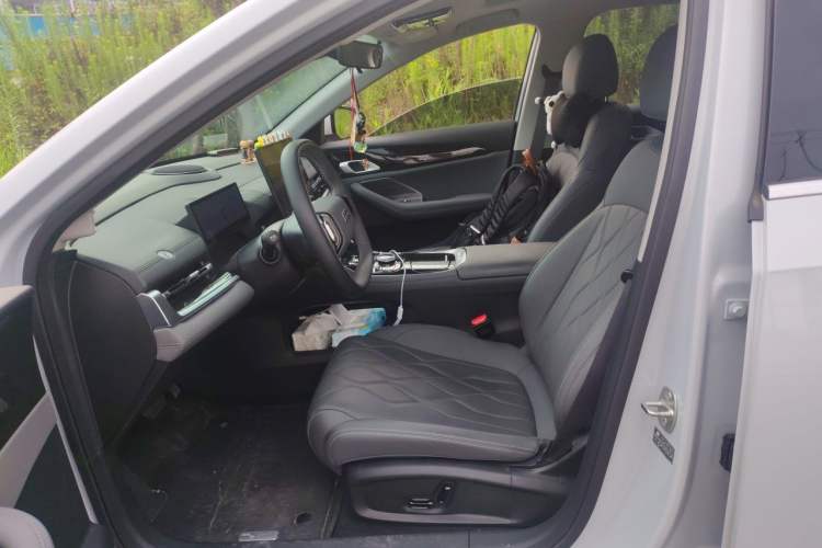 Used Geely Galaxy A7 2025 Model EM-i 70km Exploration Edition Left Front Seat
