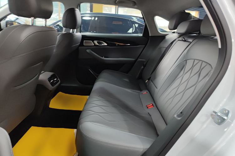 Used Geely Galaxy A7 2025 Model EM-i 150km Exploration+ Edition Left Rear Seat
