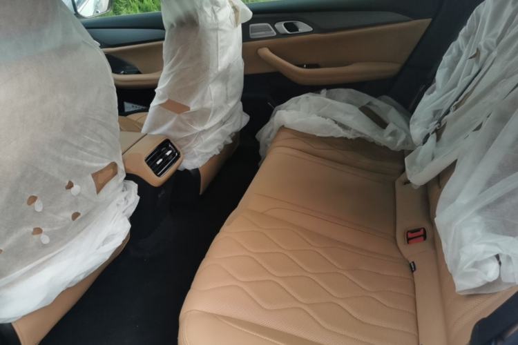 Used Geely Galaxy A7 2025 Model EM-i 150km Prestige Edition Left Rear Seat