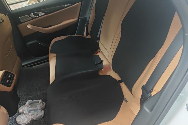 Used Geely Galaxy A7 2025 Model EM-i 150km Exploration+ Edition Left Rear Seat