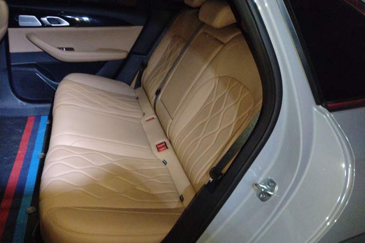 Used Geely Galaxy A7 2025 Model EM-i 150km Exploration+ Edition Left Rear Seat