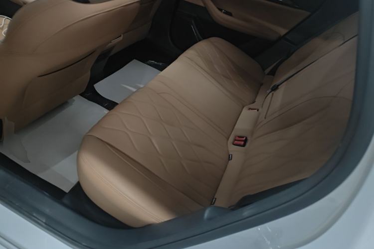 Used Geely Galaxy A7 2025 Model EM-i 150km Exploration+ Edition Left Rear Seat