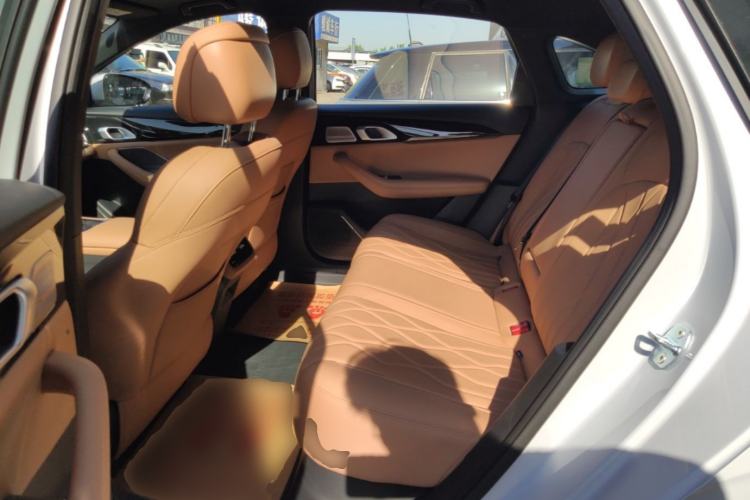 Used Geely Galaxy A7 2025 Model EM-i 150km Starship Edition Left Rear Seat