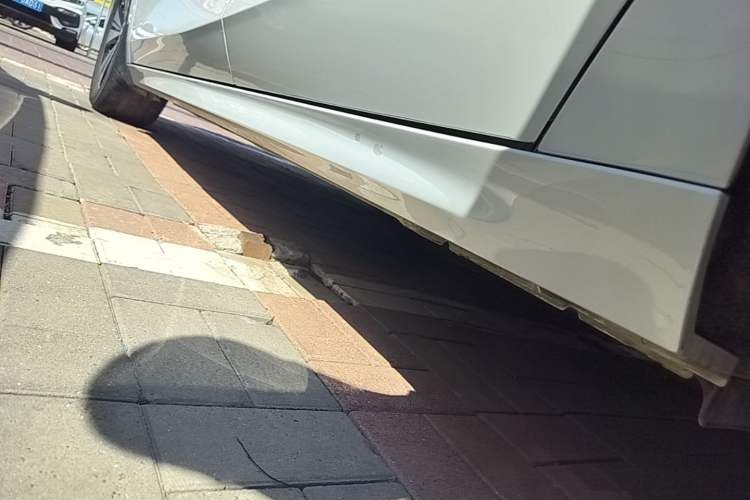 Used Geely Galaxy A7 2025 Model EM-i 150km Exploration+ Edition Left Side Sill