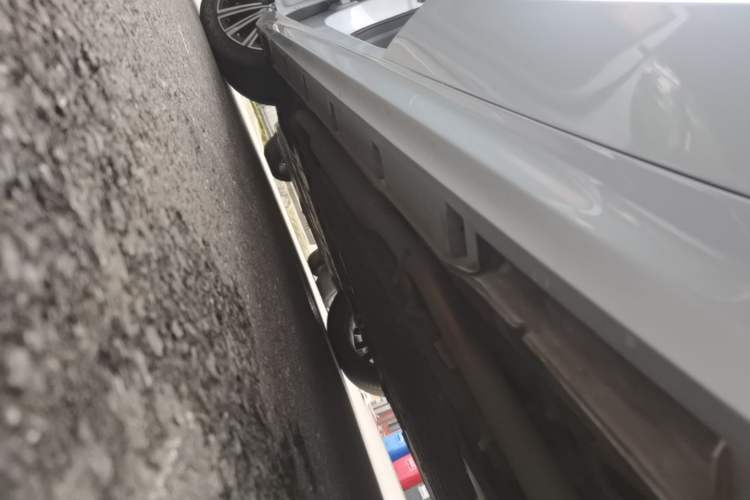 Used Geely Galaxy A7 2025 Model EM-i 150km Starship Edition Left Side Sill